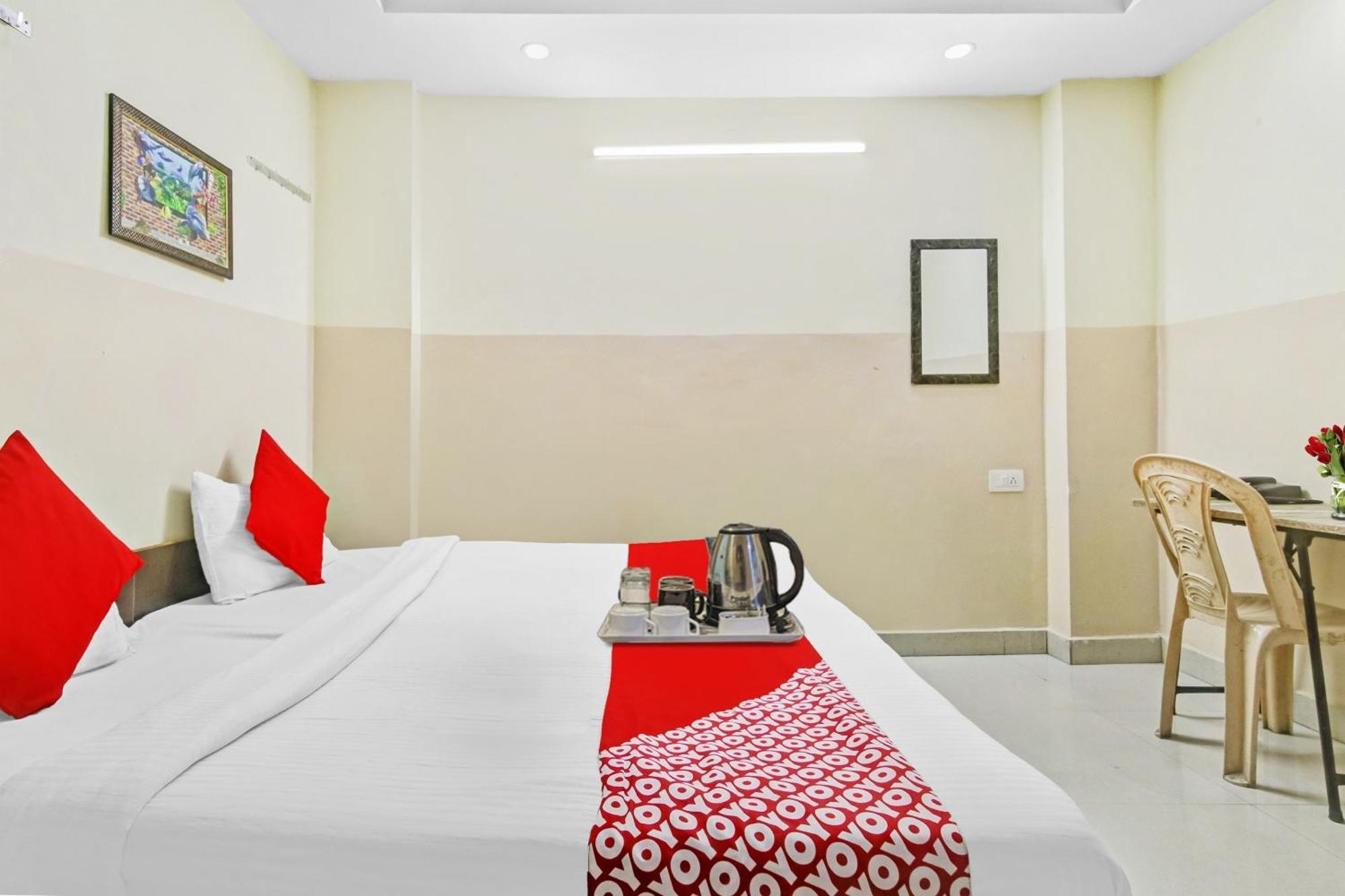Super Hotel O Royal Green New Delhi Eksteriør billede
